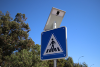 Instalação de nova sinalização vertical de passadeira - Mais visibilidade, maior segurança 