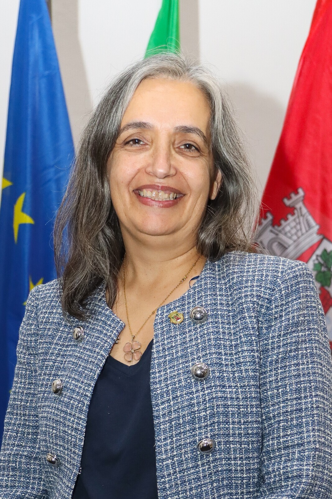 Secret&aacute;ria da Assembleia Municipal de Arruda dos Vinhos S&oacute;nia Camilo