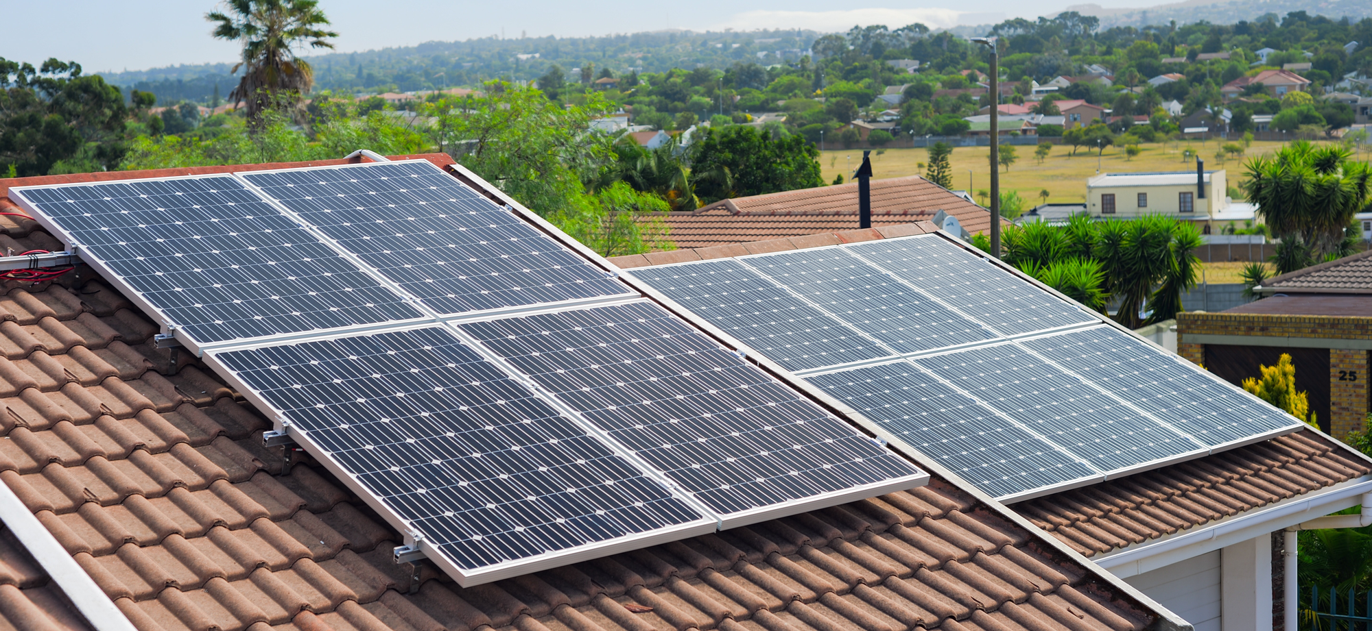 imagem de pain&eacute;is solares